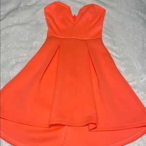 ✨Neon strapless dress✨